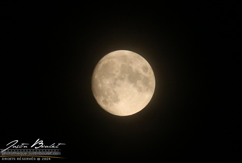Lune 20-08-01.jpg